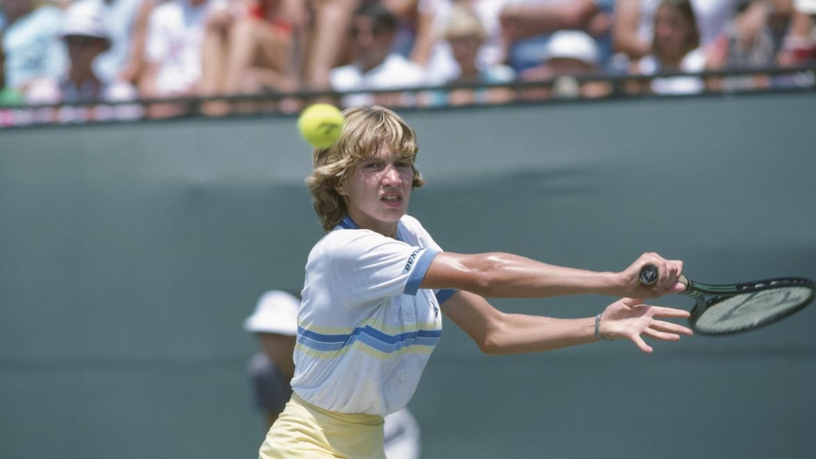 Steffi Graf in action